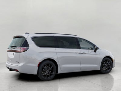 2026 Chrysler Pacifica PACIFICA LIMITED AWD