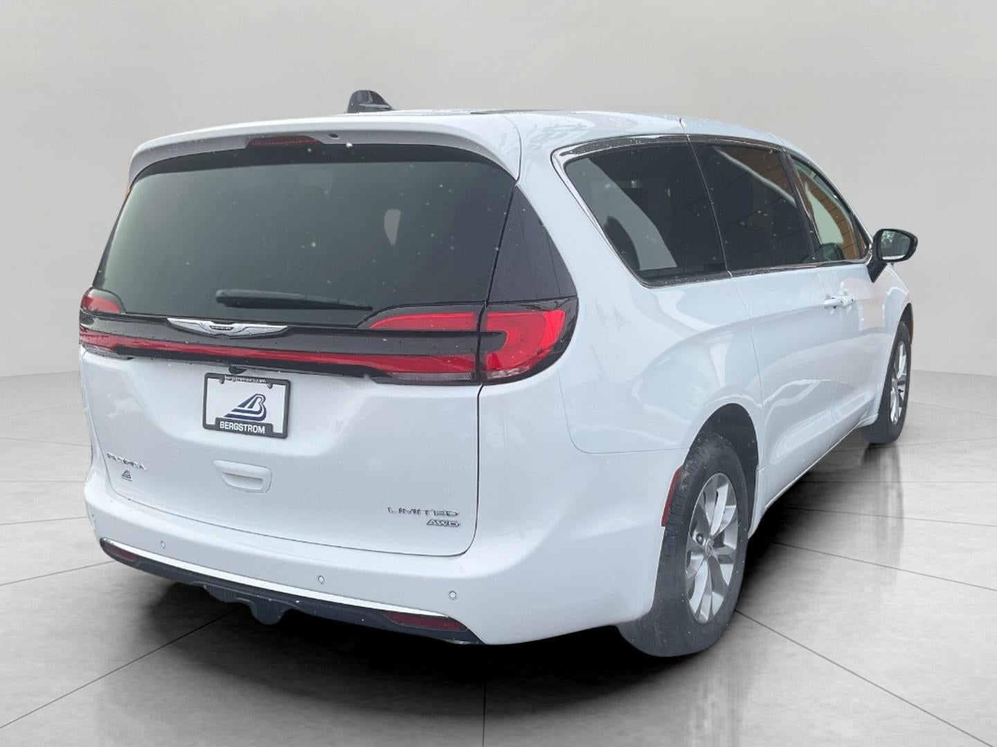 2026 Chrysler Pacifica PACIFICA LIMITED AWD
