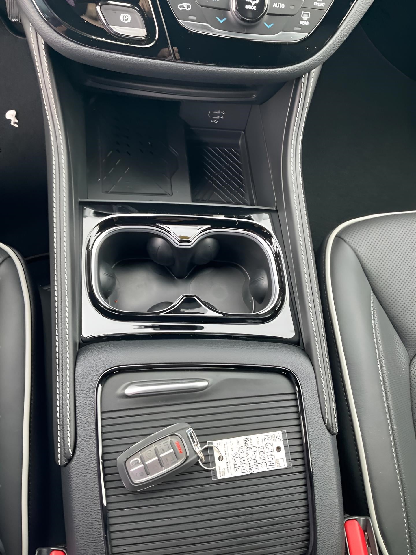 2026 Chrysler Pacifica PACIFICA LIMITED AWD