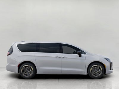 2027 Chrysler Pacifica PACIFICA LIMITED AWD