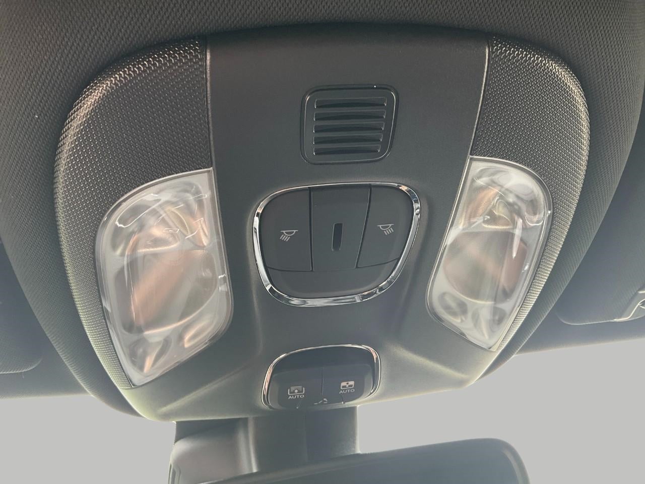 2025 Jeep Compass COMPASS LIMITED 4X4