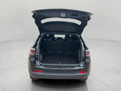 2025 Jeep Compass COMPASS LIMITED 4X4