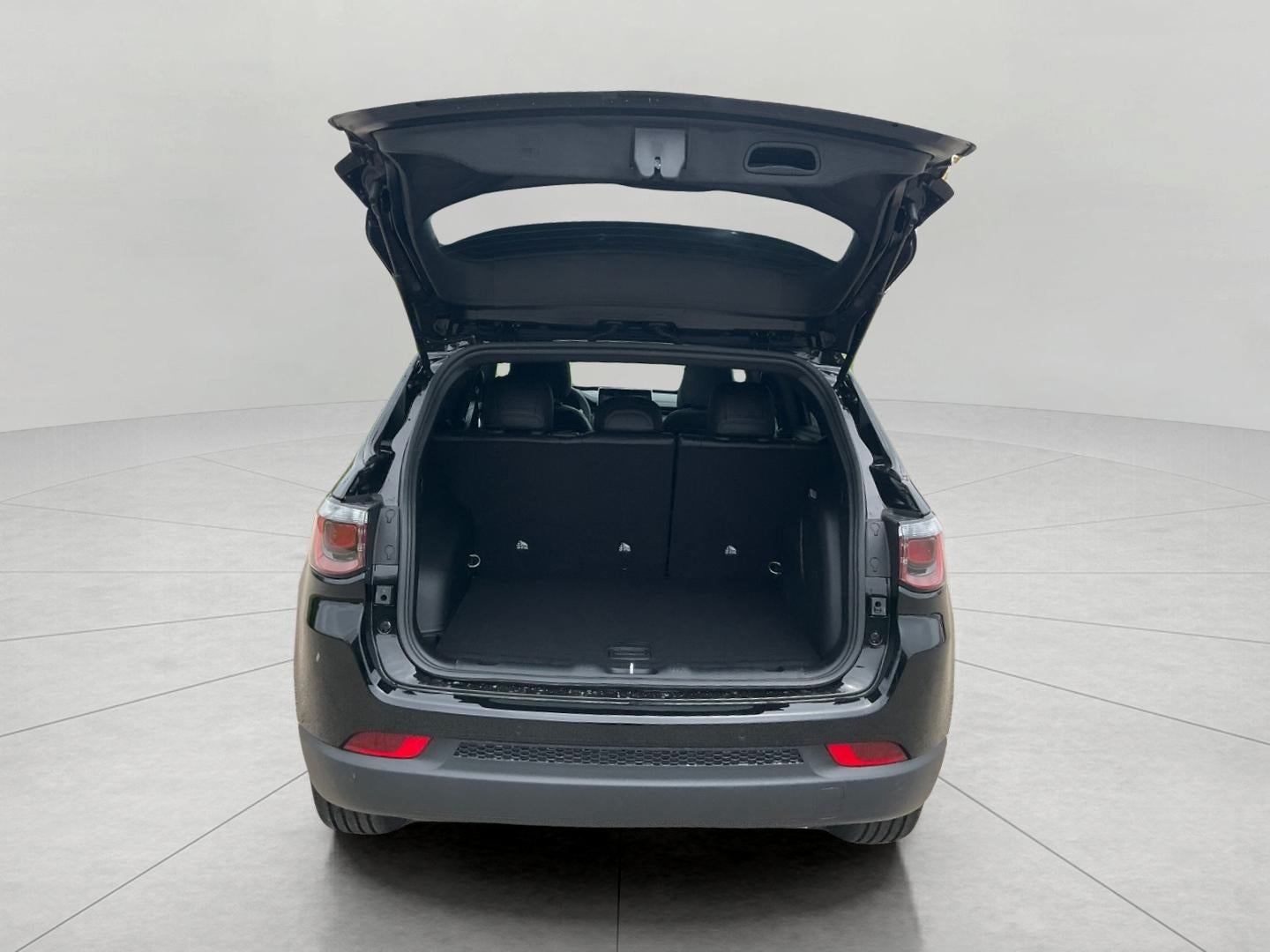 2025 Jeep Compass COMPASS LIMITED 4X4