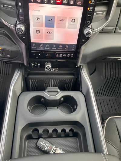 2026 RAM Ram 3500 RAM 3500 LARAMIE CREW CAB 4X4 6'4' BOX