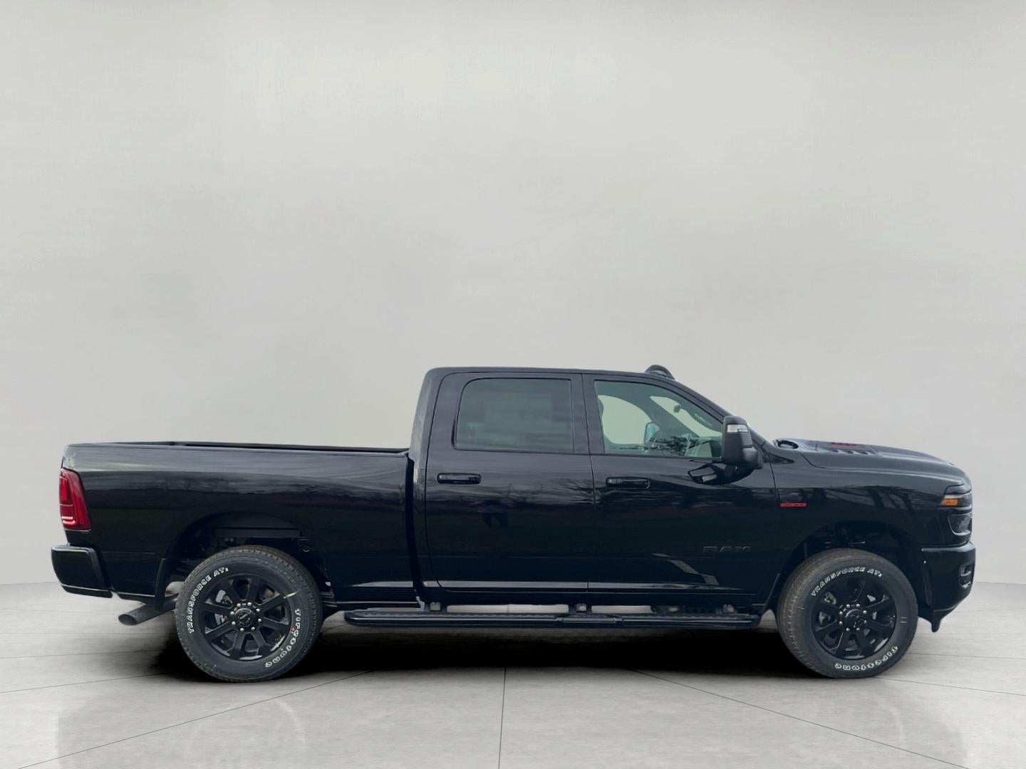2026 RAM Ram 3500 RAM 3500 LARAMIE CREW CAB 4X4 6'4' BOX