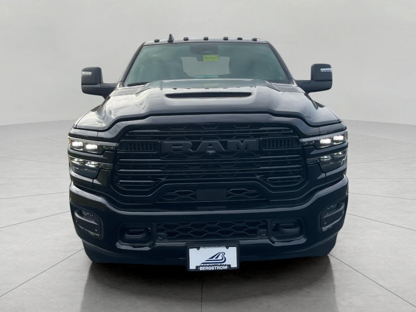 2026 RAM Ram 3500 RAM 3500 LARAMIE CREW CAB 4X4 6'4' BOX