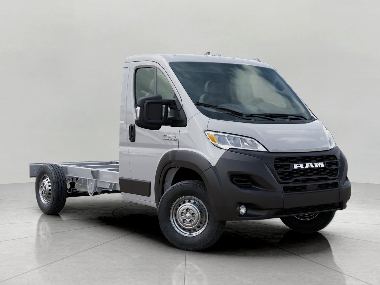 2026 RAM PROMASTER CUTAWAY RAM PROMASTER 3500 TRADESMAN CUTAWAY 136' WB / 81' CA