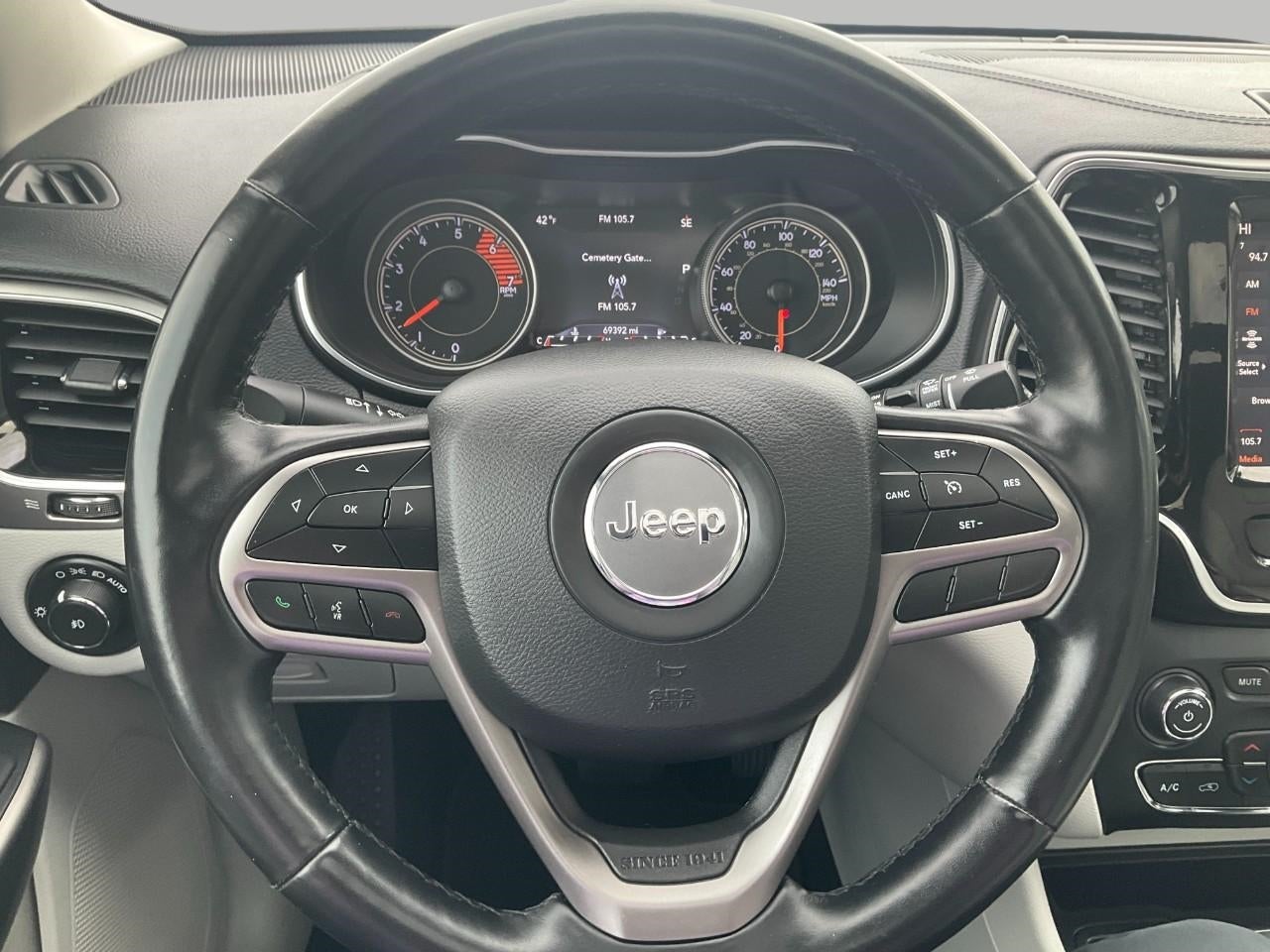 2020 Jeep Cherokee Limited FWD