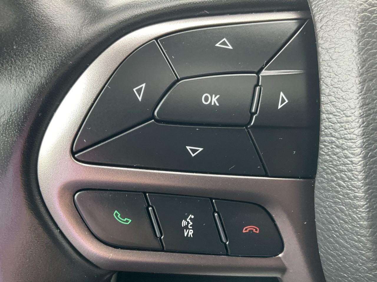 2020 Jeep Cherokee Limited FWD