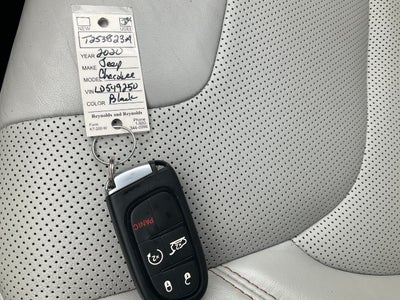 2020 Jeep Cherokee Limited FWD