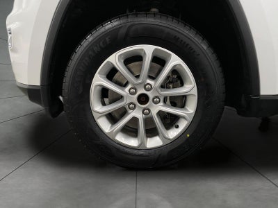 2022 Jeep Grand Cherokee WK Laredo E 4x4