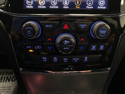 2022 Jeep Grand Cherokee WK Laredo E 4x4