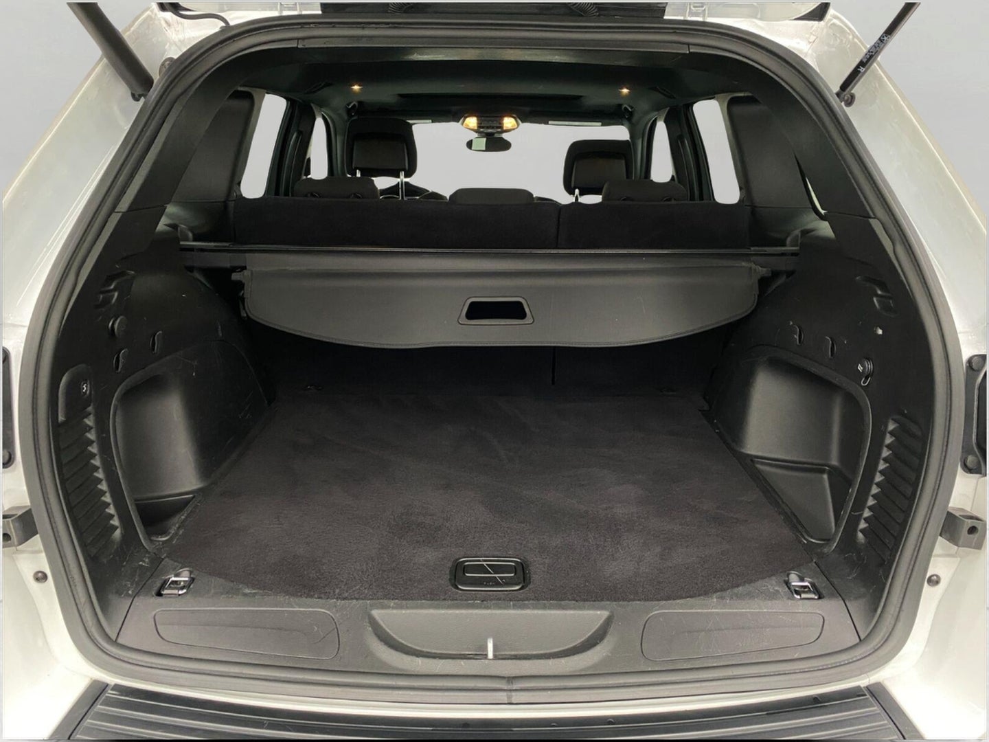 2022 Jeep Grand Cherokee WK Laredo E 4x4