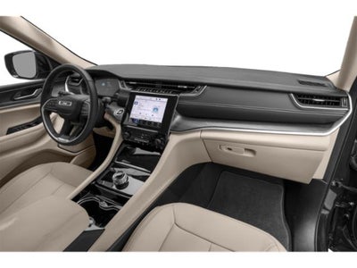 2022 Jeep Grand Cherokee Laredo 4x4