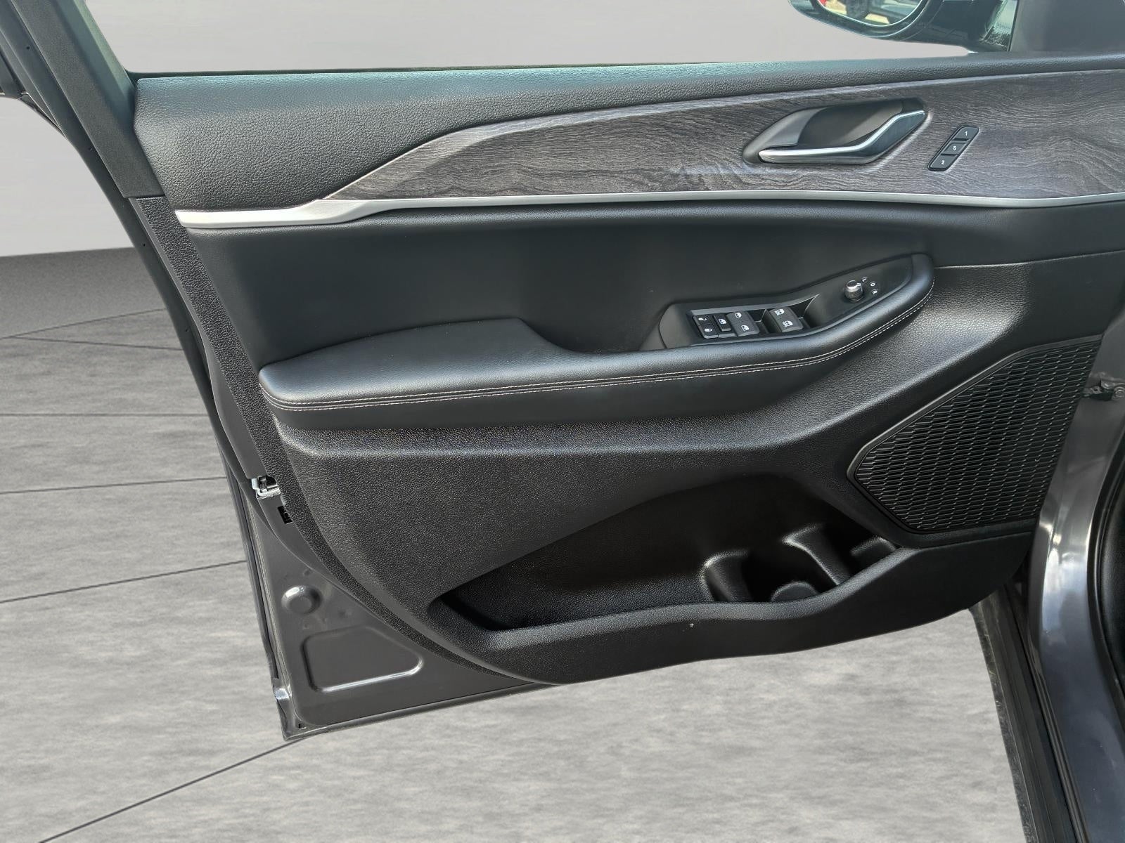 2024 Jeep Grand Cherokee Limited - Photo 9