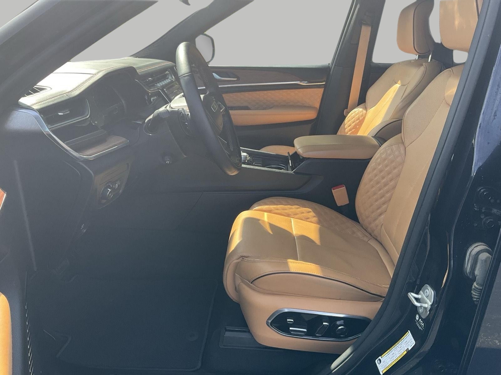 2023 Jeep Grand Cherokee Summit 4x4