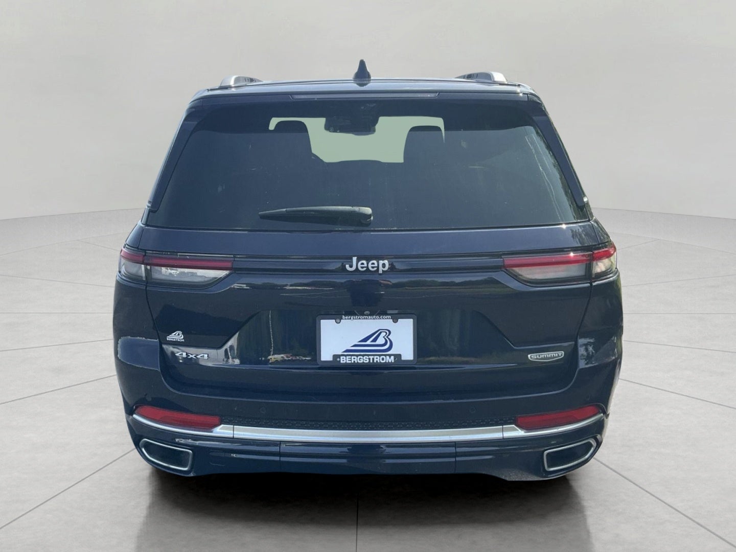 2023 Jeep Grand Cherokee Summit 4x4