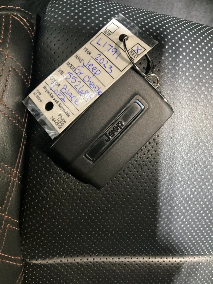 2023 Jeep Grand Cherokee Summit 4x4