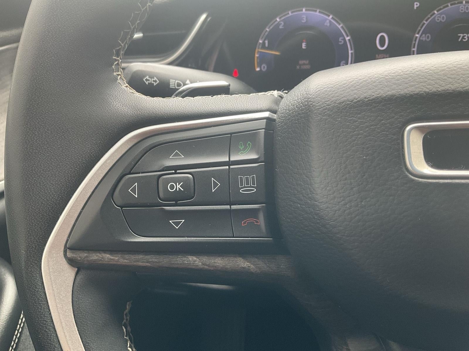 2023 Jeep Grand Cherokee L Limited 4x4