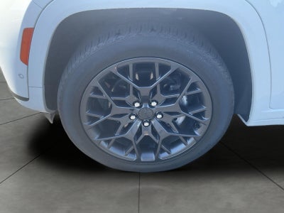 2025 Jeep Grand Cherokee L Summit 4x4