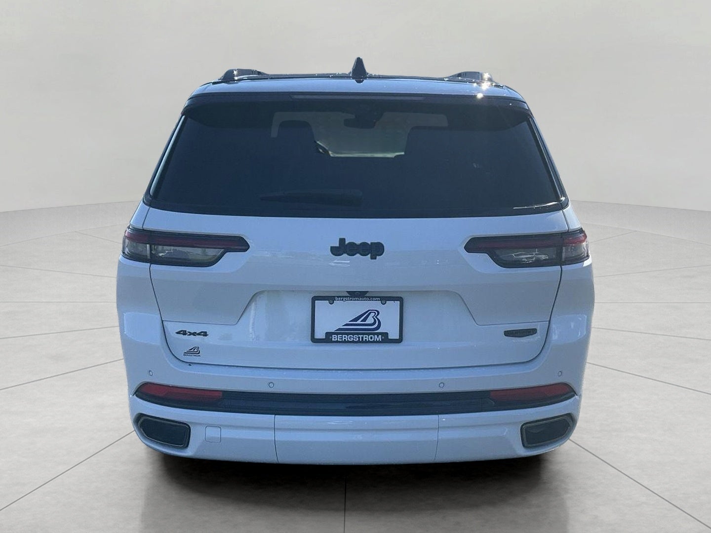 2025 Jeep Grand Cherokee L Summit 4x4