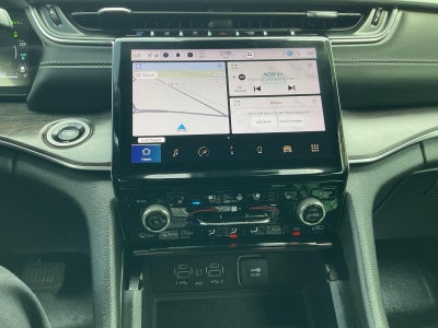 2022 Jeep Grand Cherokee 4xe Overland 4x4