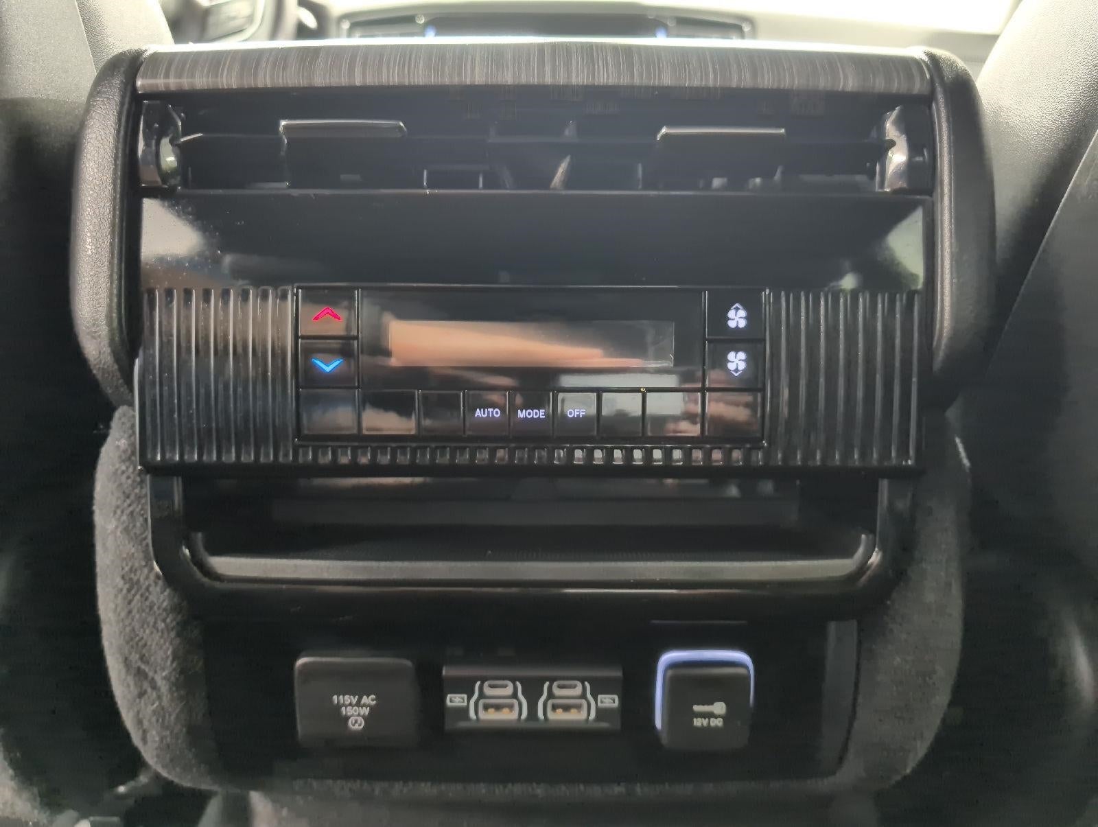 2024 Jeep Wagoneer L Series II 4x4