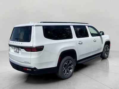 2023 Jeep Wagoneer L Series III 4x4