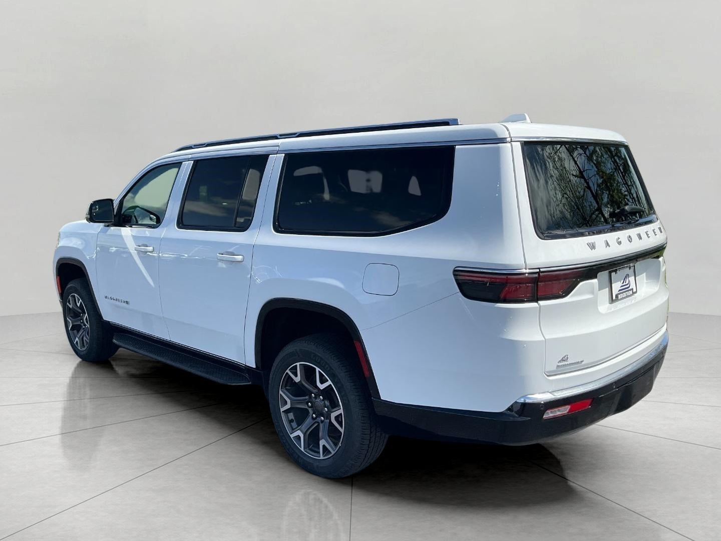 2023 Jeep Wagoneer L Series III 4x4