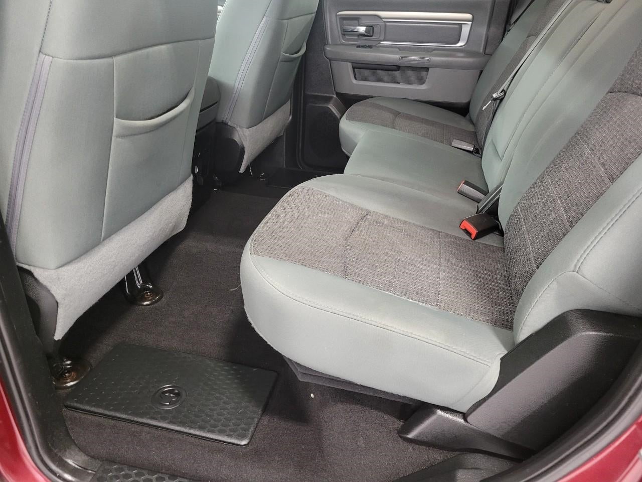 2018 RAM 1500 Big Horn Crew Cab 4x4 5'7' Box