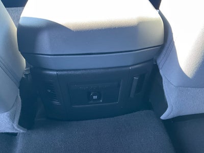 2017 RAM 1500 Big Horn Crew Cab 4x4 5'7' Box