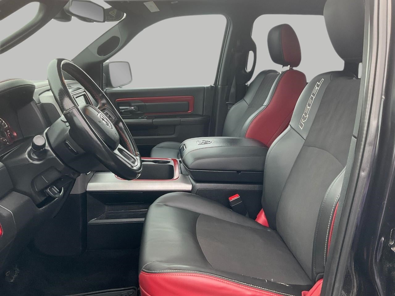 2017 RAM 1500 Rebel Crew Cab 4x4 5'7' Box