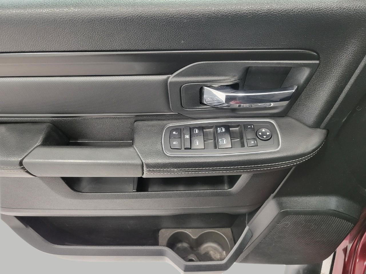 2017 RAM 1500 Rebel Crew Cab 4x4 5'7' Box