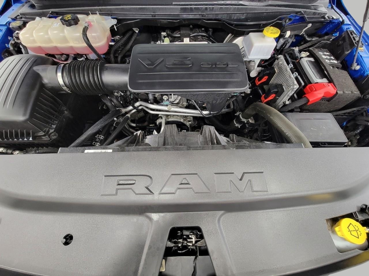 2022 RAM 1500 Big Horn Quad Cab 4x4 6'4' Box