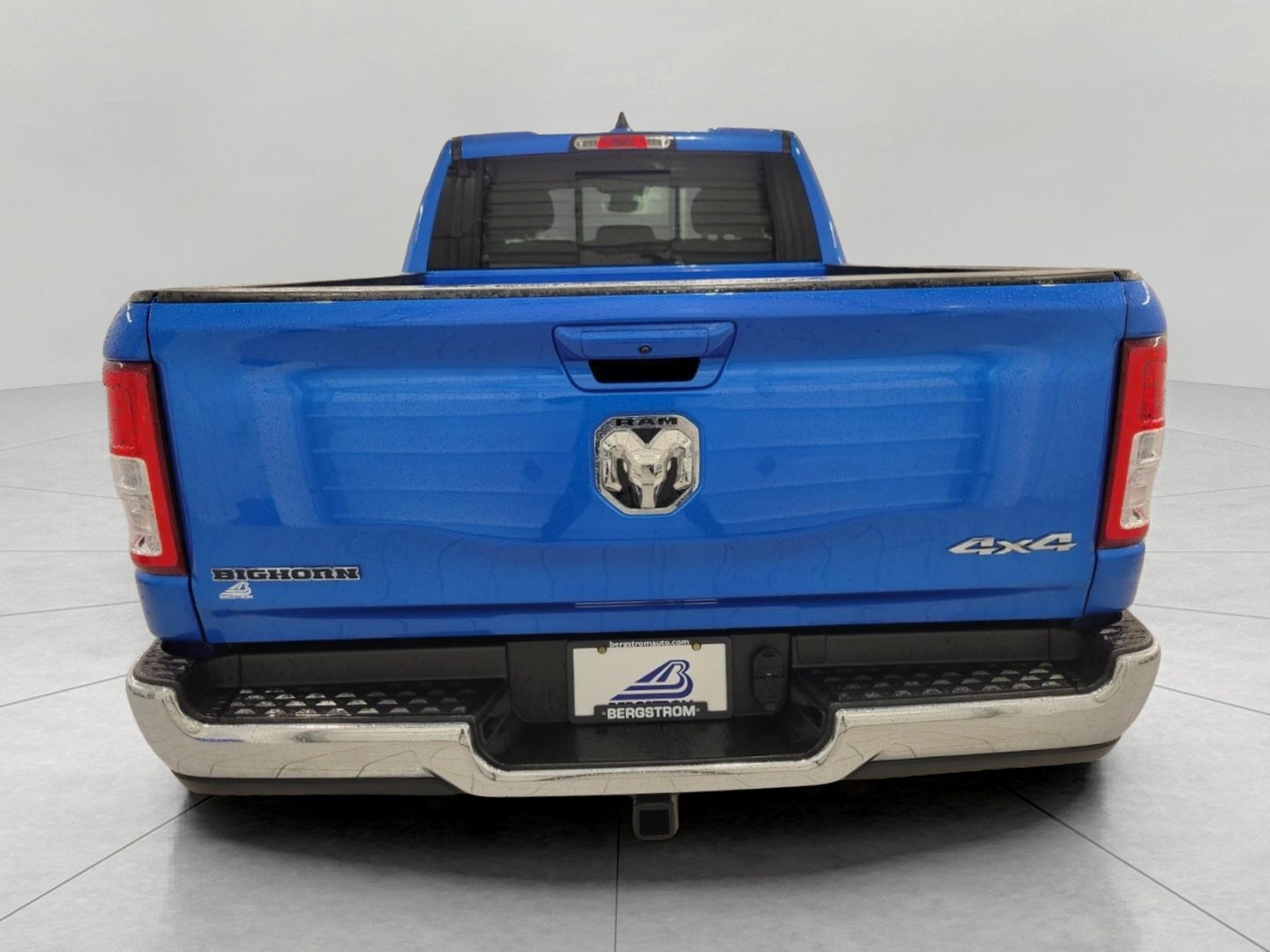 2022 RAM 1500 Big Horn Quad Cab 4x4 6'4' Box