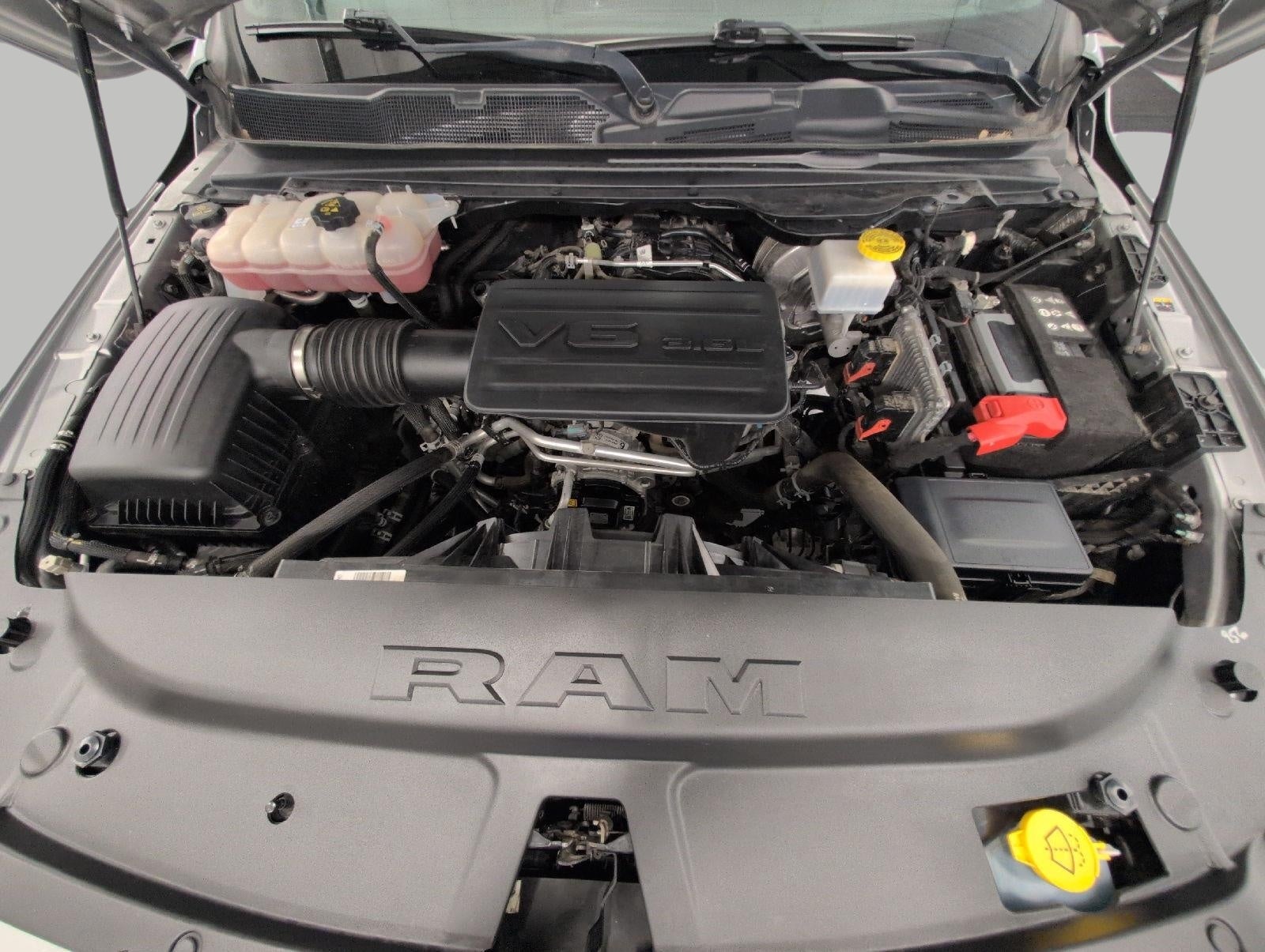 2023 RAM 1500 Big Horn Crew Cab 4x4 5'7' Box