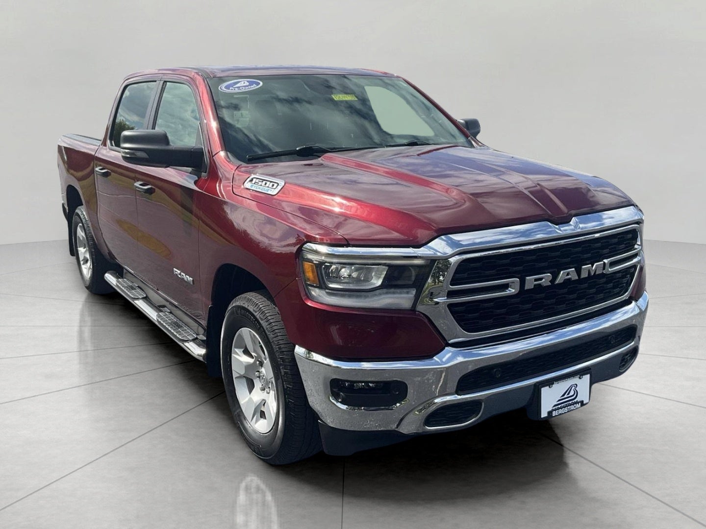 2023 RAM 1500 Big Horn Crew Cab 4x4 5'7' Box