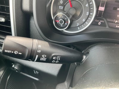 2022 RAM 1500 Big Horn Quad Cab 4x4 6'4' Box