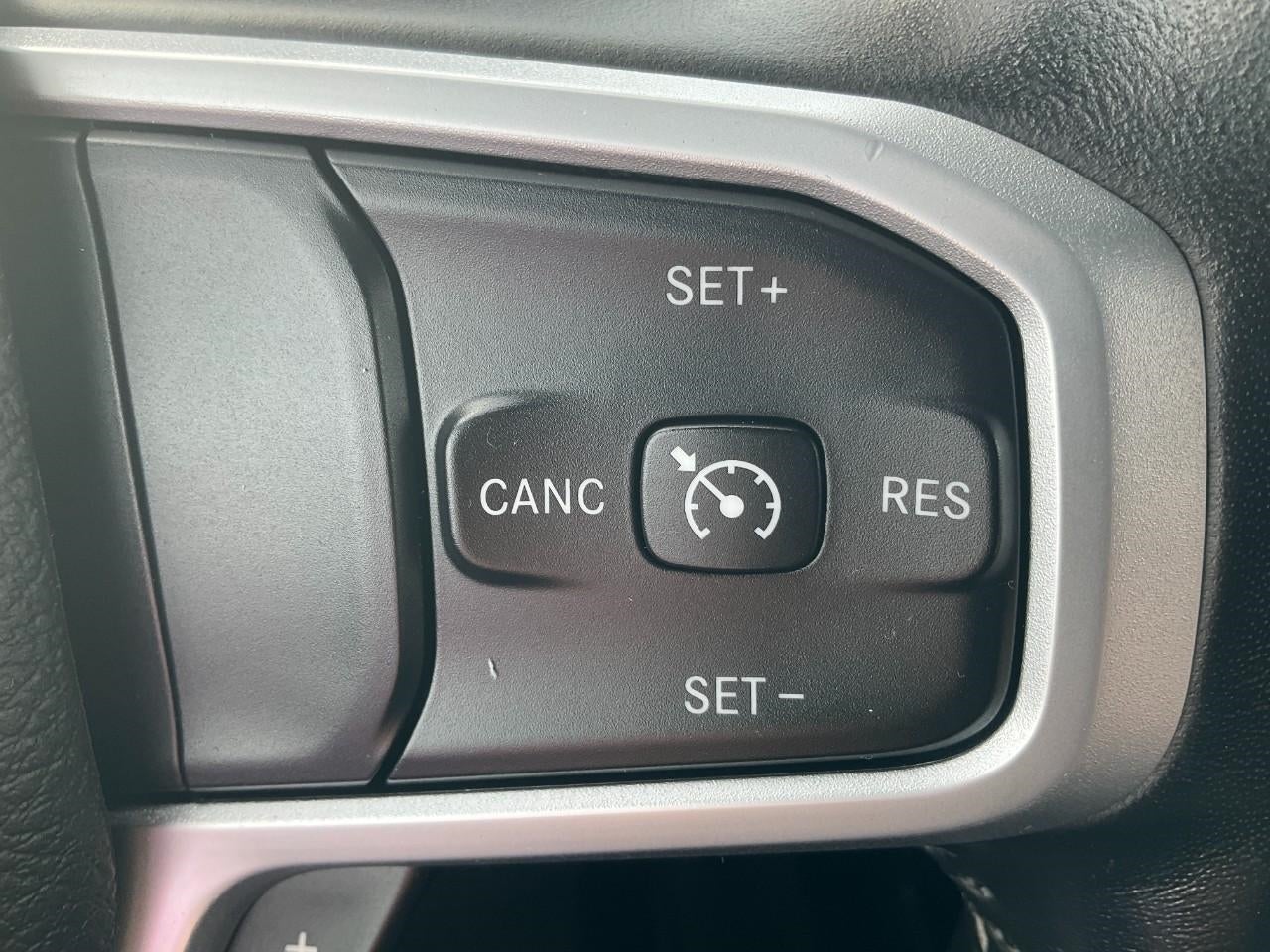 2021 RAM 1500 Big Horn Quad Cab 4x4 6'4' Box