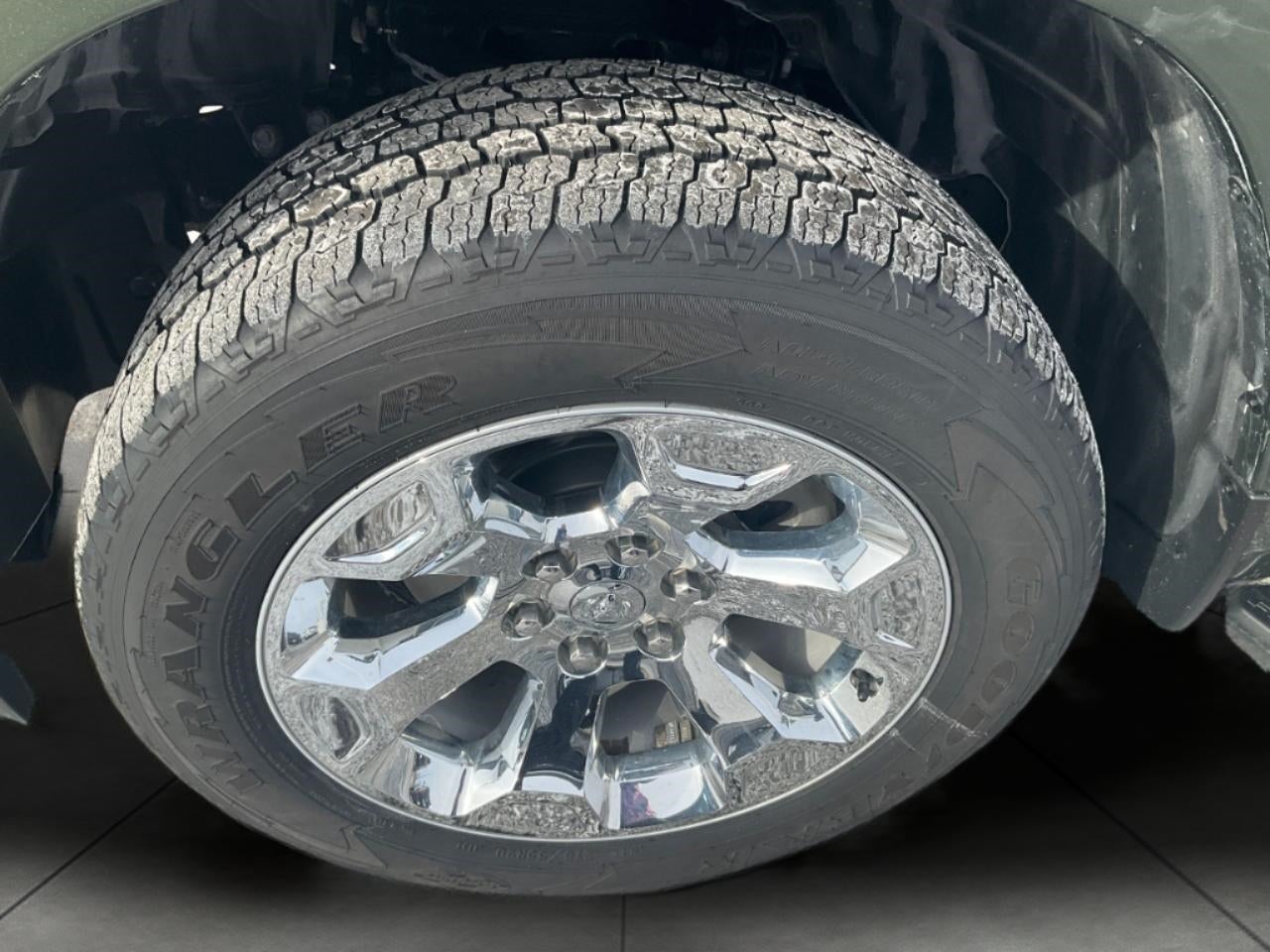 2021 RAM 1500 Big Horn Quad Cab 4x4 6'4' Box