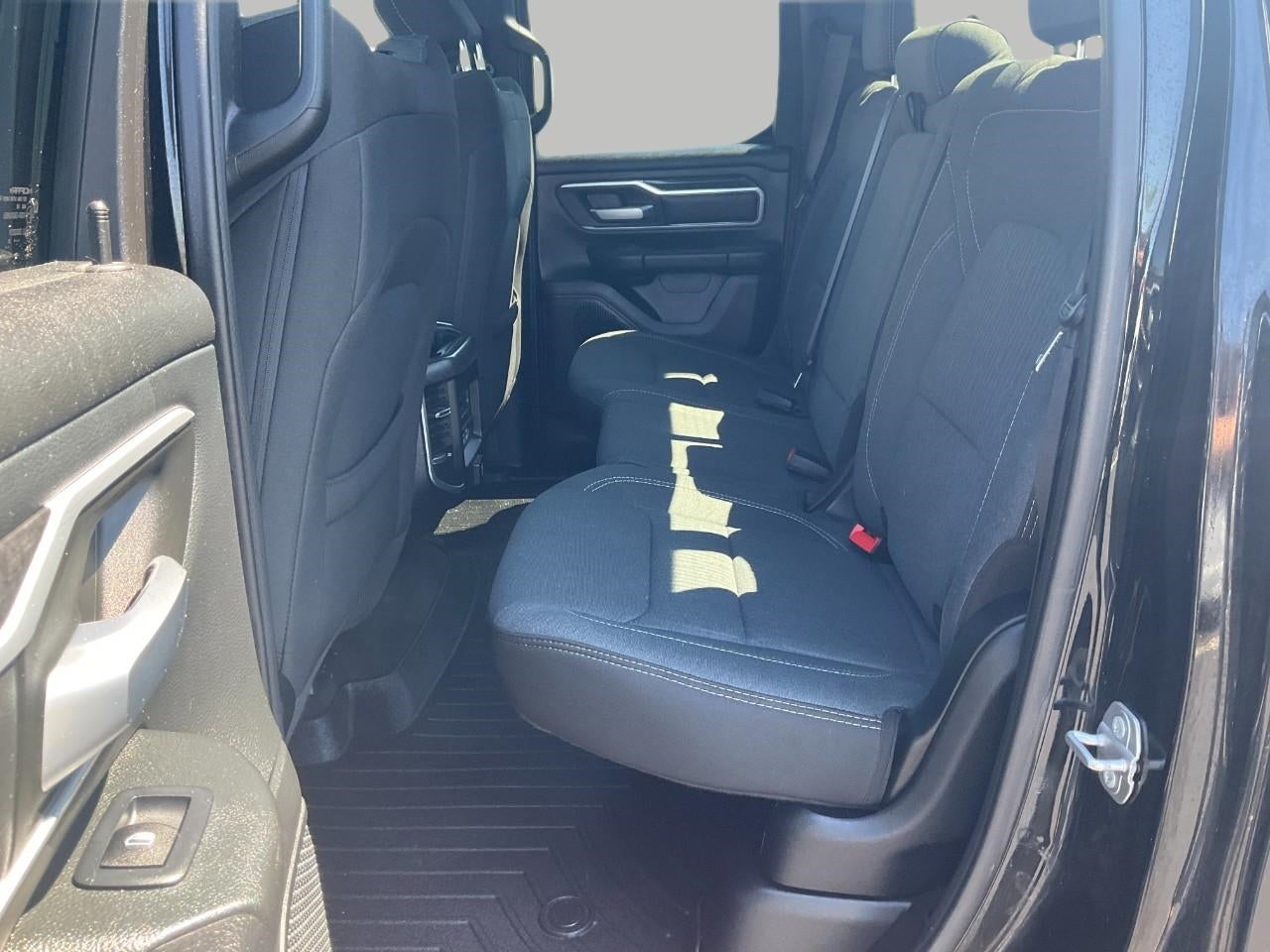 2021 RAM 1500 Big Horn Quad Cab 4x4 6'4' Box
