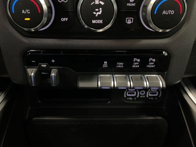2023 RAM 1500 Lone Star Crew Cab 4x4 5'7' Box