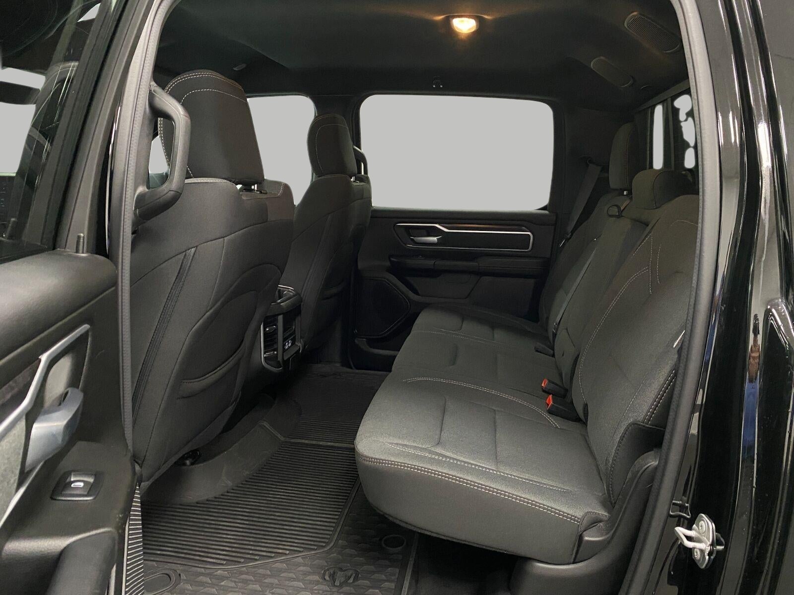 2023 RAM 1500 Lone Star Crew Cab 4x4 5'7' Box