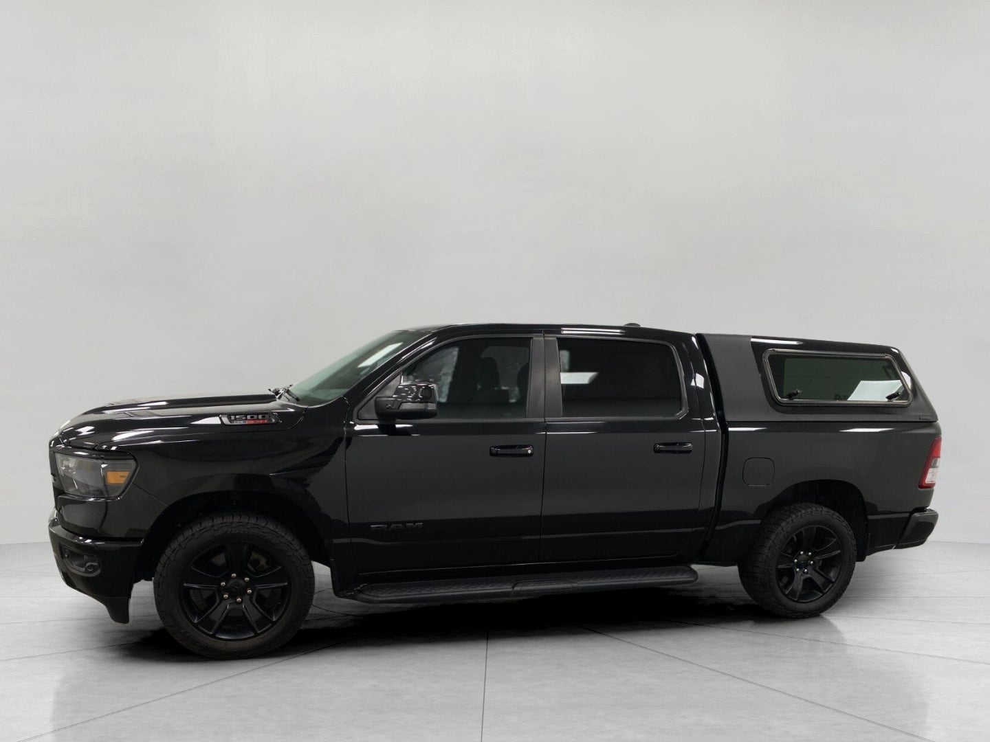 2023 RAM 1500 Lone Star Crew Cab 4x4 5'7' Box