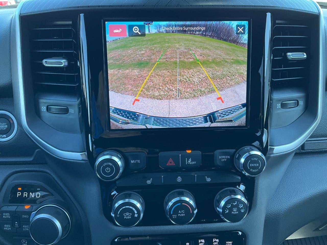 2025 RAM 1500 Big Horn Crew Cab 4x4 5'7' Box