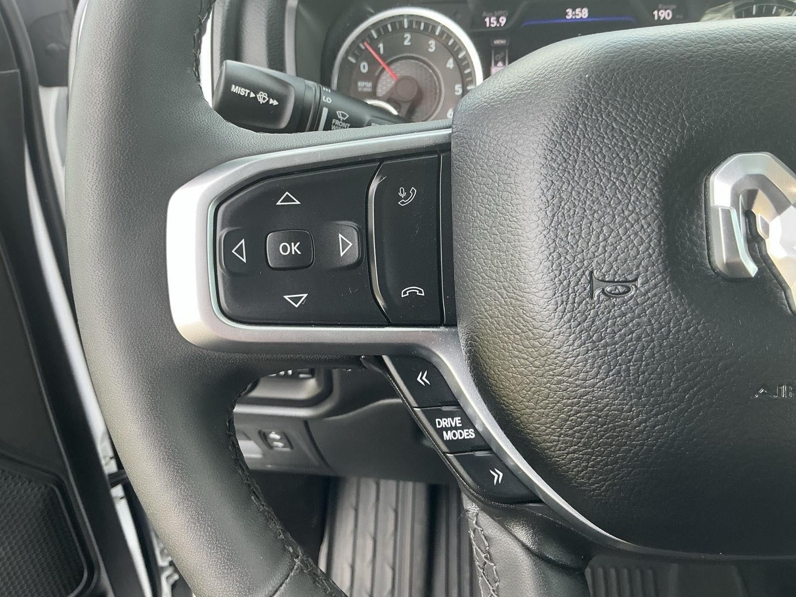 2025 RAM 1500 Big Horn Crew Cab 4x4 5'7' Box