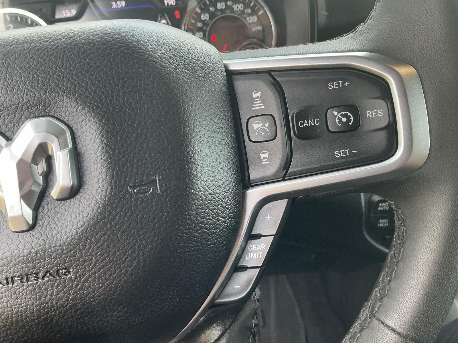 2025 RAM 1500 Big Horn Crew Cab 4x4 5'7' Box