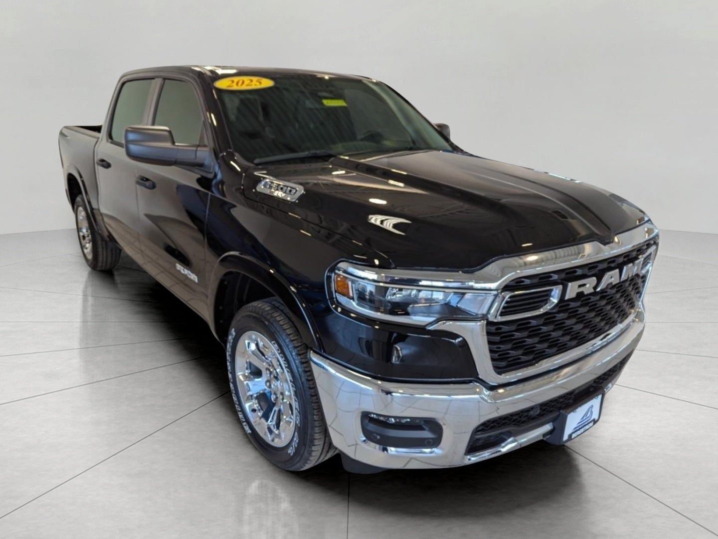 2025 RAM 1500 Big Horn 4x4 Crew Cab 5'7 Box