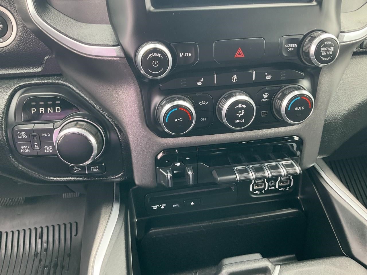 2019 RAM 1500 Big Horn/Lone Star Crew Cab 4x4 5'7' Box