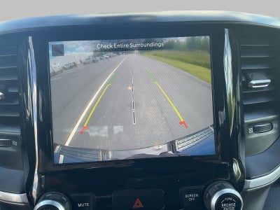 2022 RAM 1500 Big Horn Crew Cab 4x4 5'7' Box
